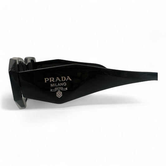 Okulary damskie. Prada Milano. Black.